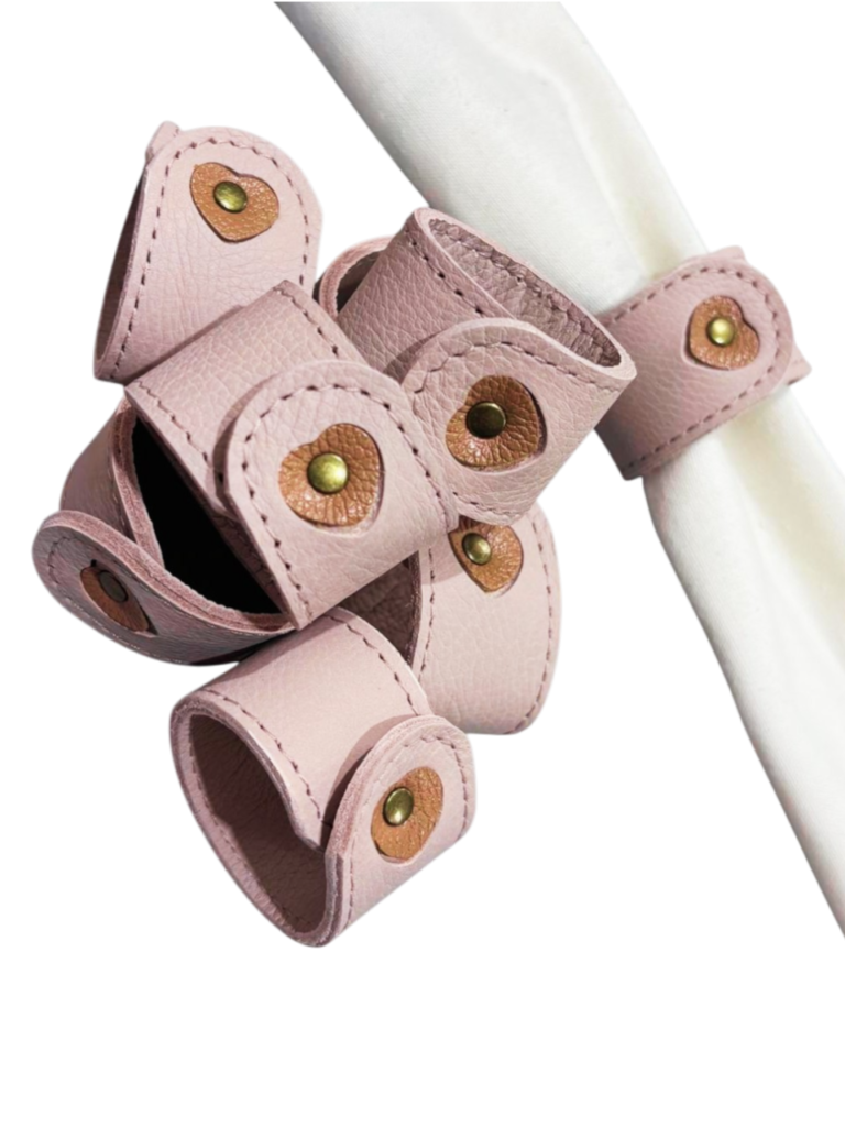 Kit porta-guardanapos Heart Rebite em couro legítimo