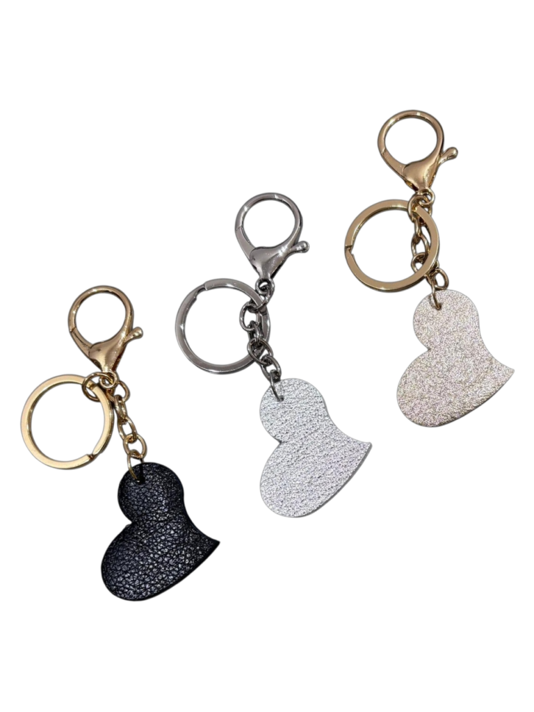 Chaveiro Heart Mosquetão em couro legítimo